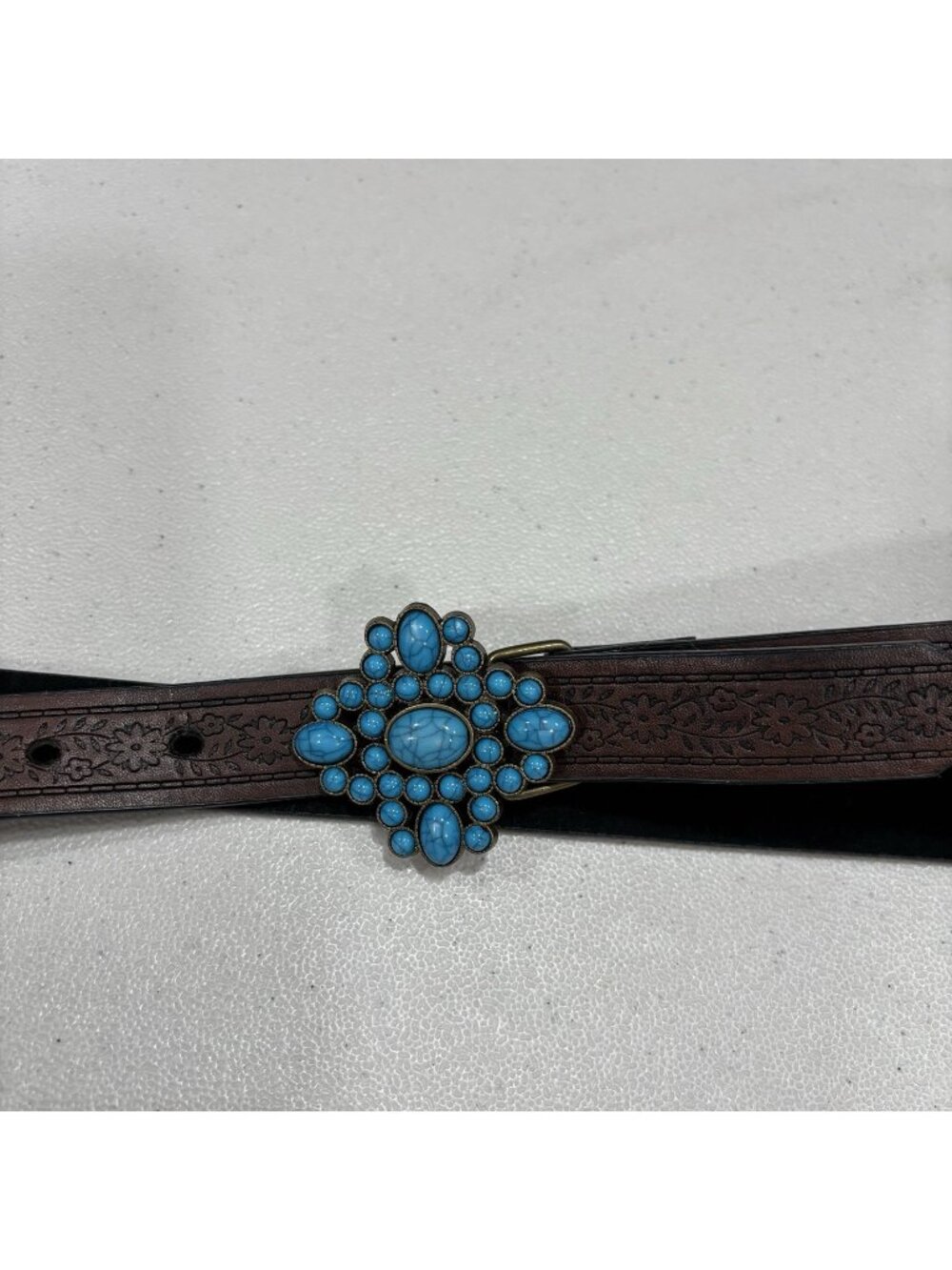 Vinatge Brown Floral Tooled Western Belt Blue Studded Buckle Size 31 Adjustable